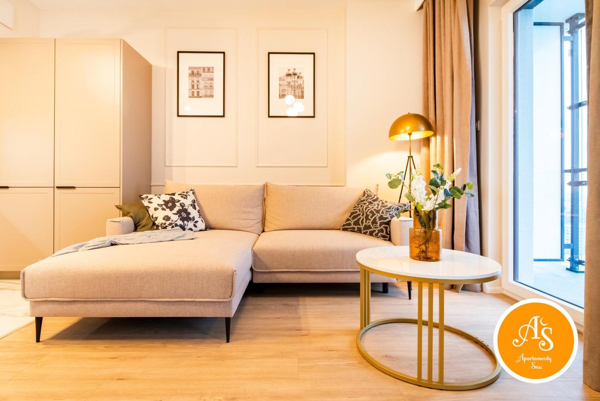 Apartamentysnu, Wola Tower Z Parkingiem 바르샤바 외부 사진