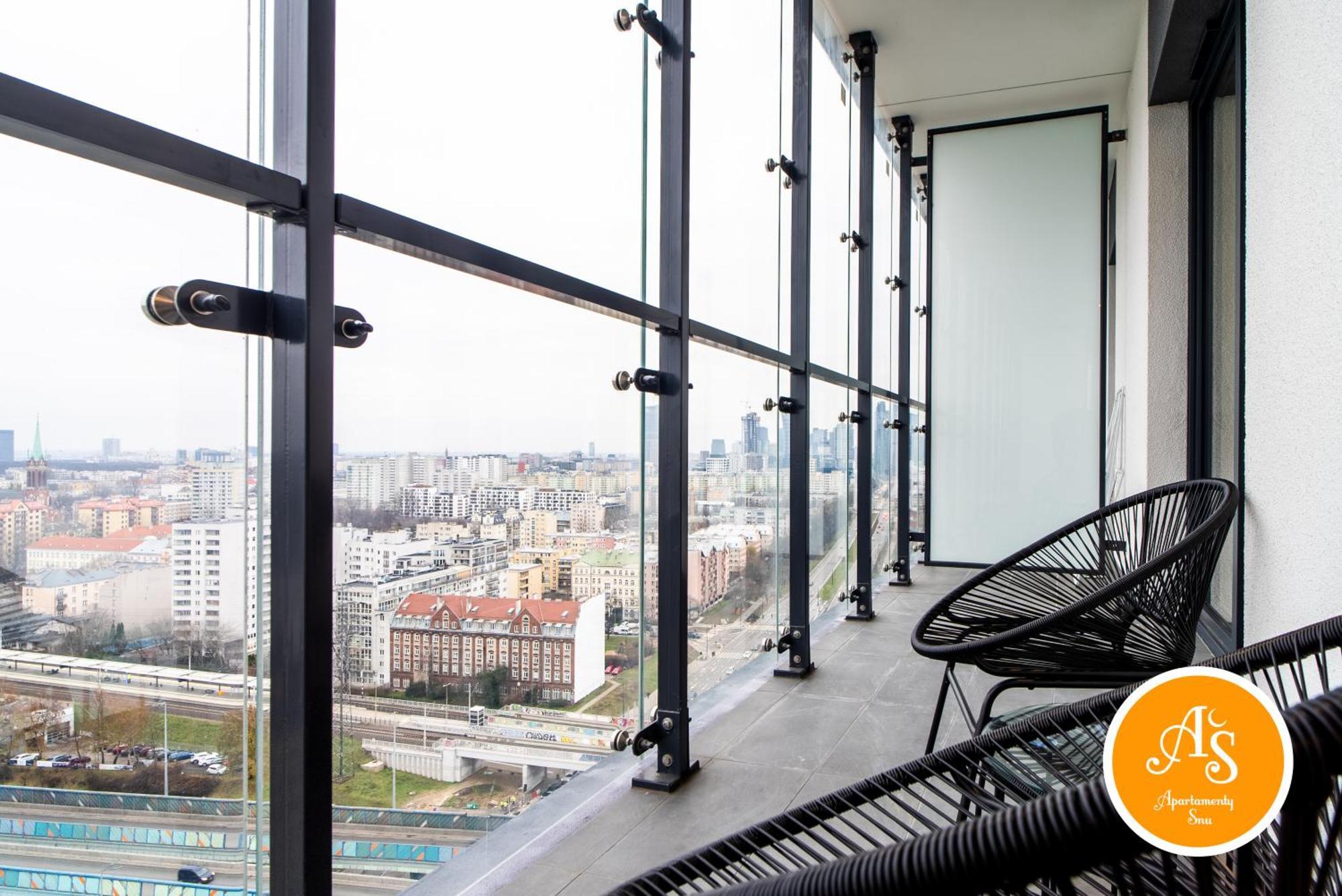 Apartamentysnu, Wola Tower Z Parkingiem 바르샤바 외부 사진